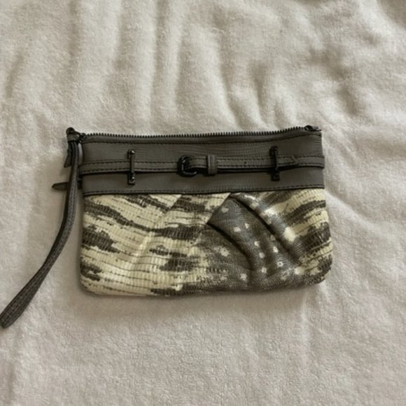 Evening Clutch - Picture 6 of 7